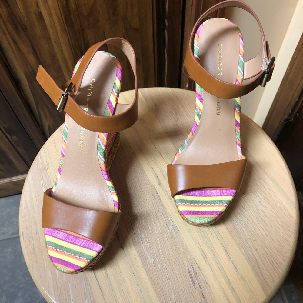 Chinese Laundry Wedge Size 7.5